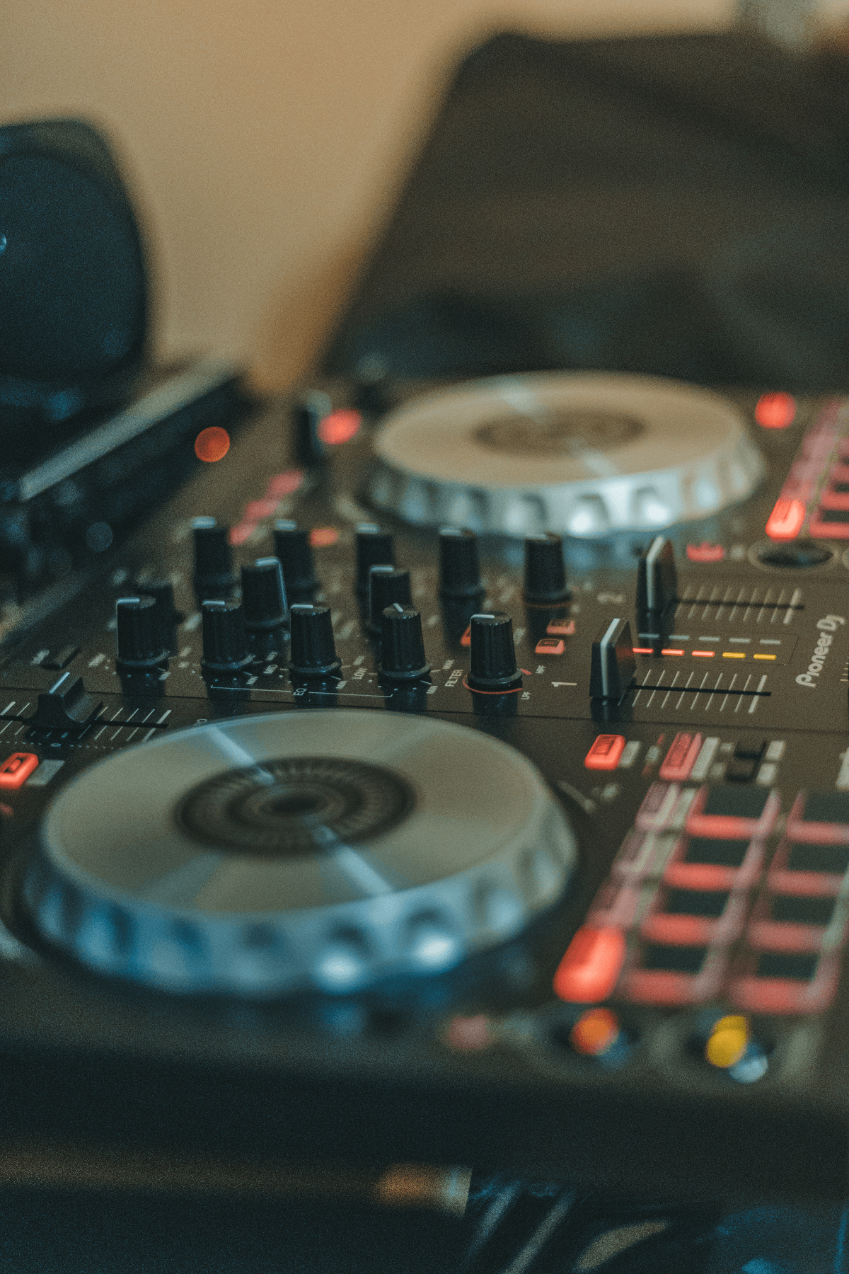 Wedding DJ